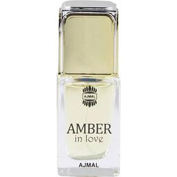 Amber in Love
