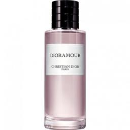 Dioramour