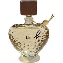 Le b.
