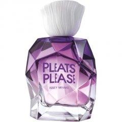 Pleats Please